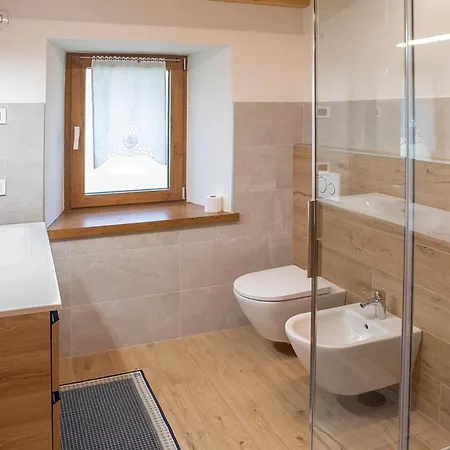 Appartement La Casa Di Bryan Piaia (San Tomaso Agordino, Belluno)