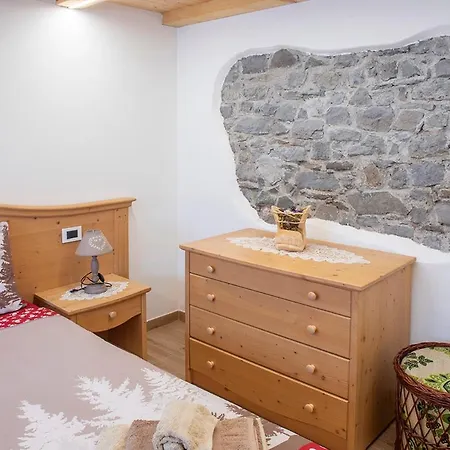 La Casa Di Bryan Piaia (San Tomaso Agordino, Belluno)